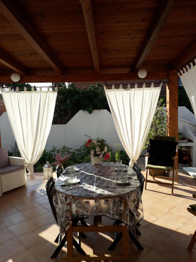 Sole D'Oro Iun S4354 Bed and Breakfast La Maddalena  Exterior foto