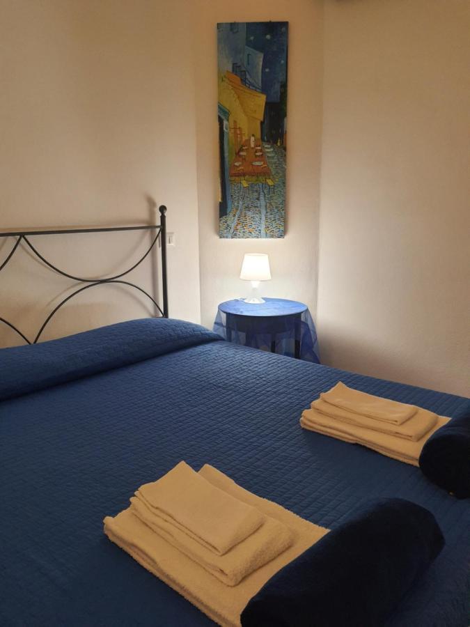 Sole D'Oro Iun S4354 Bed and Breakfast La Maddalena  Exterior foto